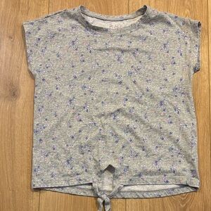 🩷 Gray Floral Kids Tee 🩷